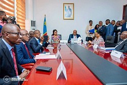 Réunion stratégique de passation de pouvoir