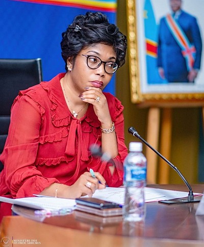 Ministre d’État, Ministre des Hydrocarbures SE Acacia Bandubola Mbongo