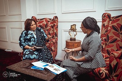 Madame la Ministre de la Culture, Arts et Patrimoine